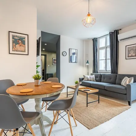 Tsarevets 2apts. Escape |n7even |free Str. Parking Велико Търново