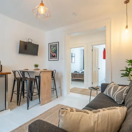 Tsarevets 2apts. Escape |n7even |free Str. Parking Апартамент Велико Търново
